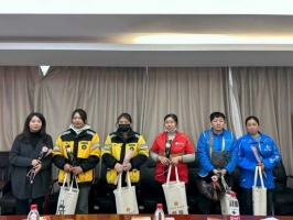 自贡市市场监管局高新分局举办外卖女骑手健康讲座暨慰问活动 
